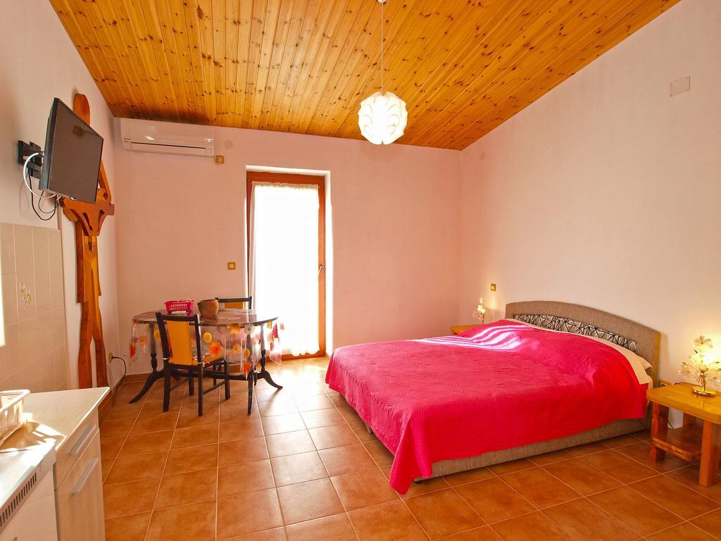 Apartments By The Sea 750 Pjescana Uvala Exterior foto