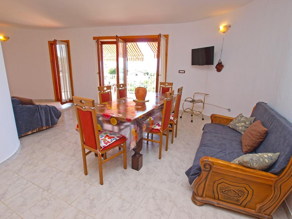 Apartments By The Sea 750 Pjescana Uvala Exterior foto