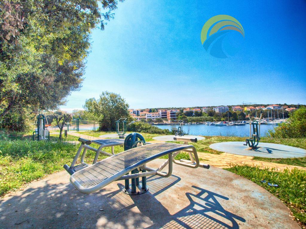 Apartments By The Sea 750 Pjescana Uvala Exterior foto